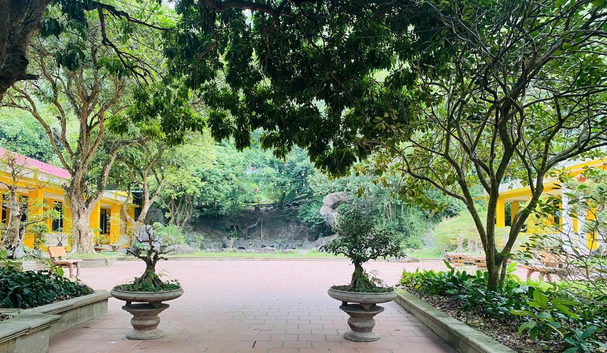 Khu Du Lich Sinh Thai Nui Ngam Nam Dinh Exterior photo